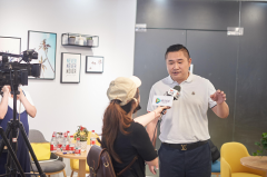 “快发”杭州滨江宝龙旗